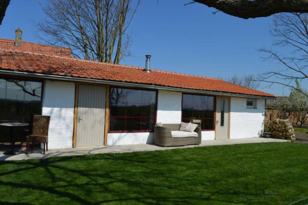Korentil . Cosy House With Private Garden 德哈恩 外观 照片
